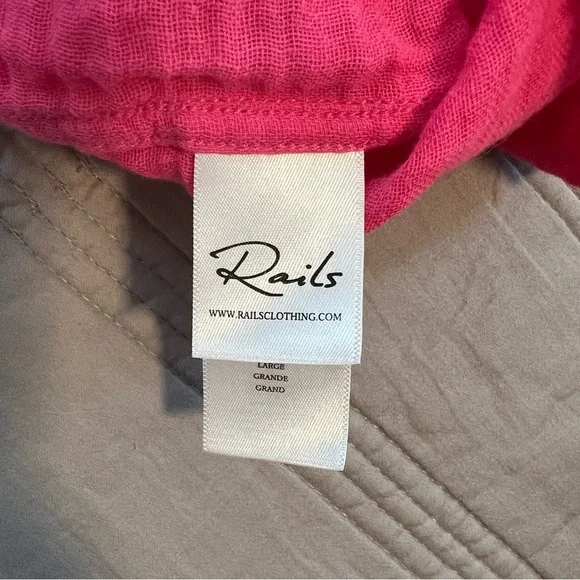 Rails Women’s Hibiscus Pink Button Down Shirt - Picture 5 of 6